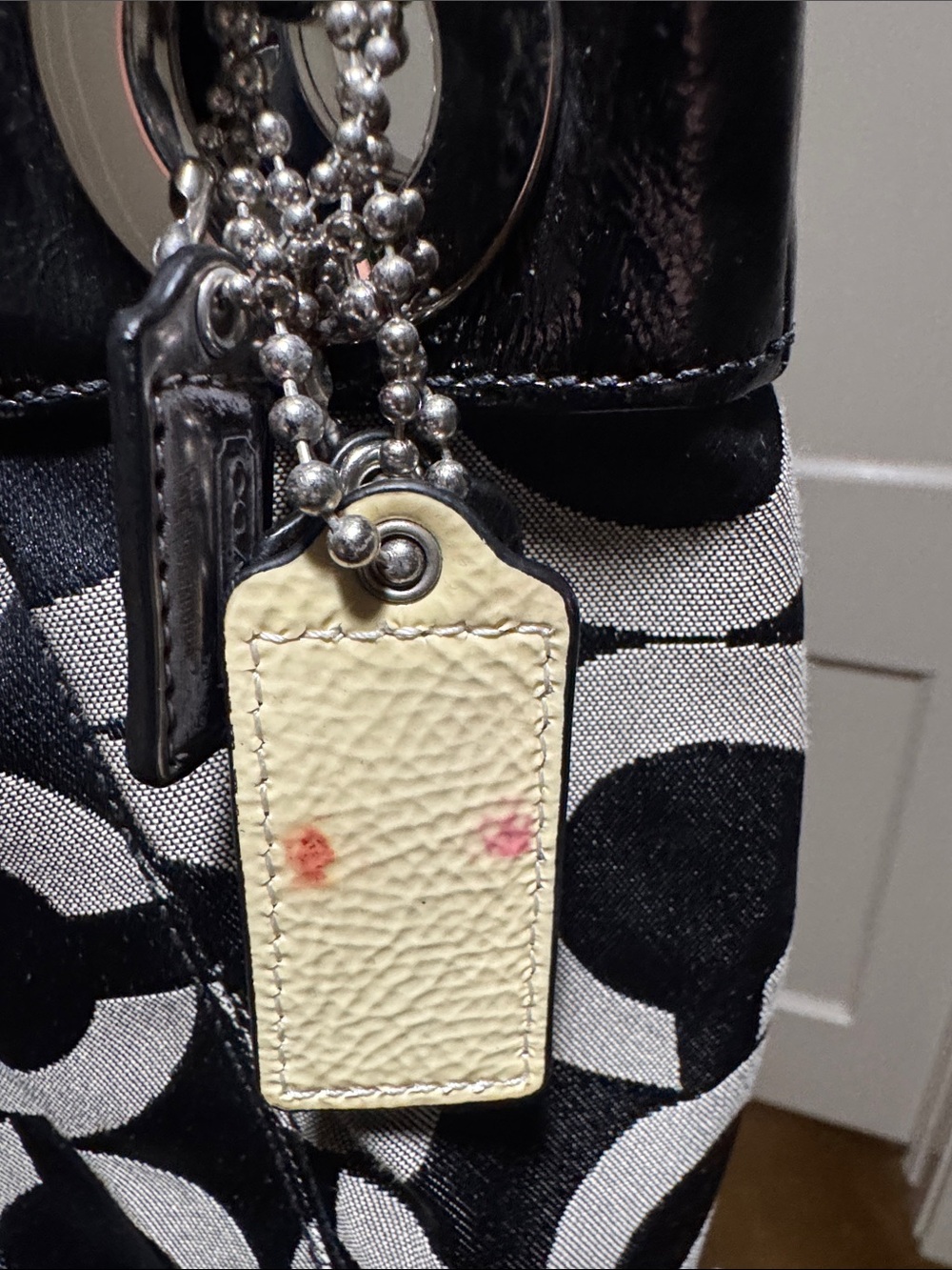 Coach Black and White Signature Circle Shoulder Bag - Picture 7 of 9
